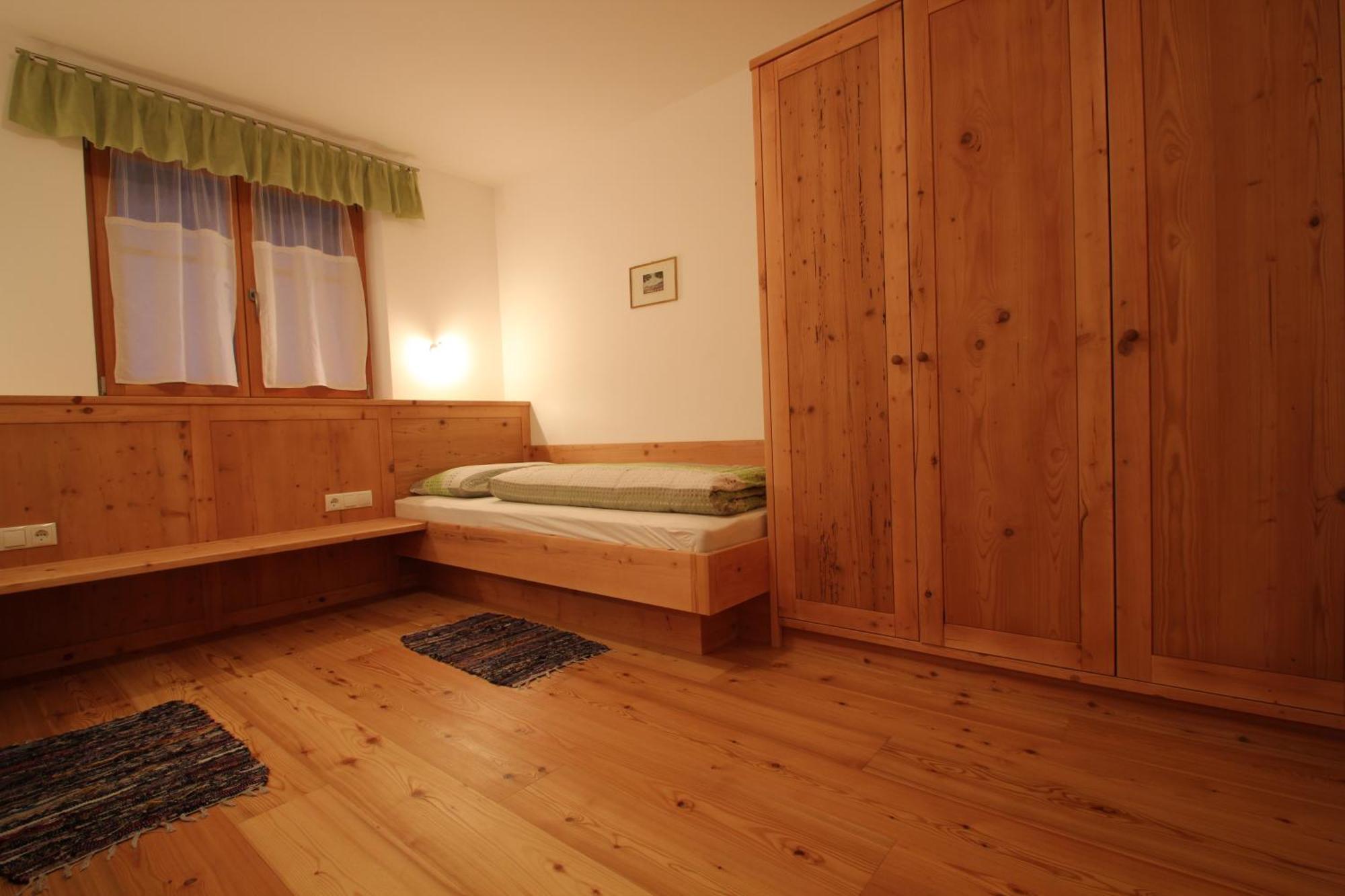 Mitterhof Apartment อุลติโม ภายนอก รูปภาพ